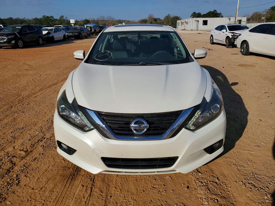 Photo 5 from auction – 2018 NISSAN ALTIMA 2.5 with VIN 1N4AL3AP1JC168809