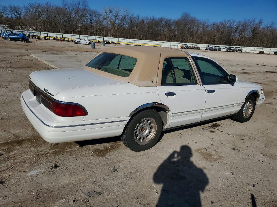Photo 3 from auction – 1997 MERCURY GRAND MARQ with VIN 2MELM75W9VX618691