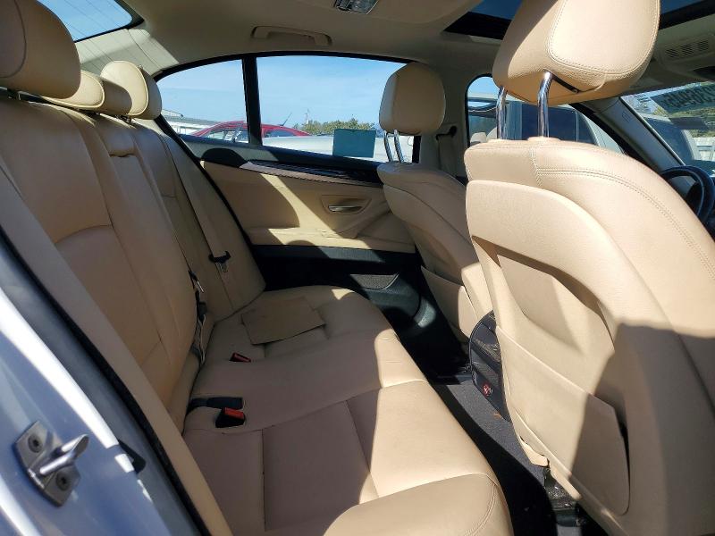 Photo 10 from auction – 2016 BMW 528 with VIN WBA5A5C59GG352452