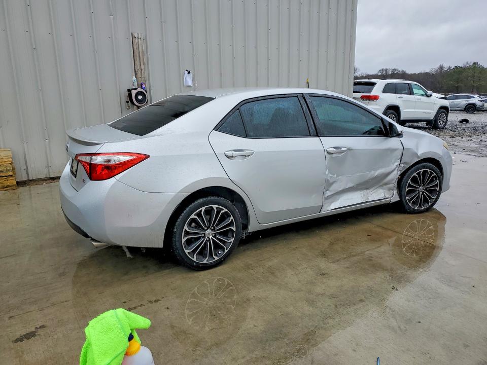 Photo 3 from auction – 2015 TOYOTA COROLLA L with VIN 2T1BURHE7FC364500