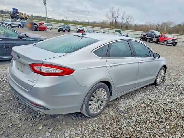 Photo 3 from auction – 2015 FORD FUSION with VIN 3FA6P0LU2FR177281
