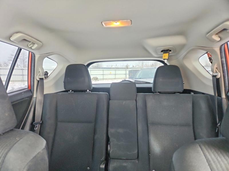 Photo 10 from auction – 2016 TOYOTA RAV4 LE with VIN JTMZFREVXGJ075484