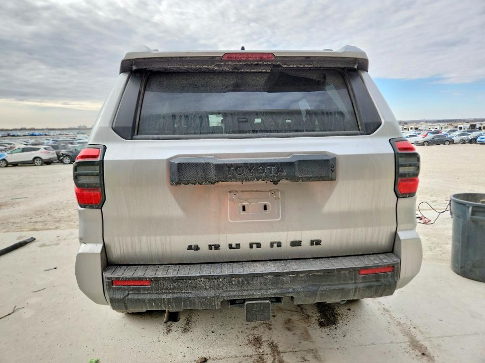 Photo 6 from auction – 2025 TOYOTA 4RUNNER with VIN JTEVA5BR8S5005525