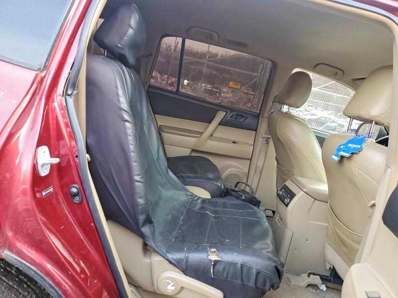 Photo 11 from auction – 2008 TOYOTA HIGHLANDER with VIN JTEDS41A082005740