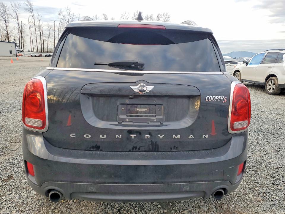 Photo 6 from auction – 2017 MINI COOPER S C with VIN WMZYT3C3XH3D97585