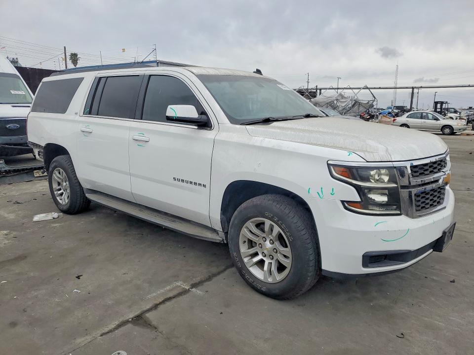 Photo 4 from auction – 2015 CHEVROLET SUBURBAN C with VIN 1GNSCHEC9FR244937