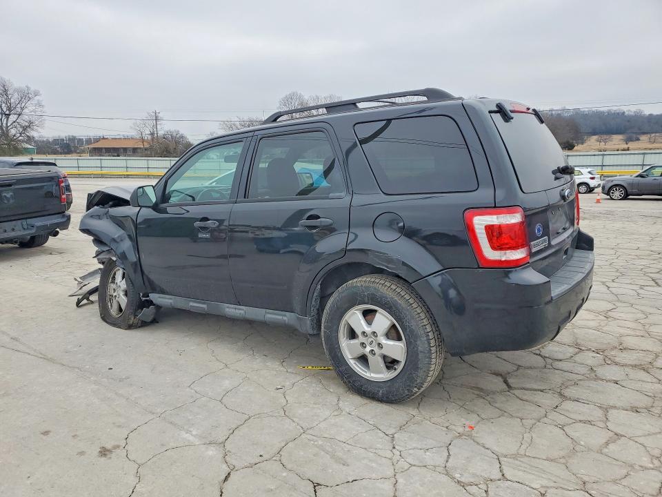 Photo 2 from auction – 2011 FORD ESCAPE XLT with VIN 1FMCU0DG6BKB89278