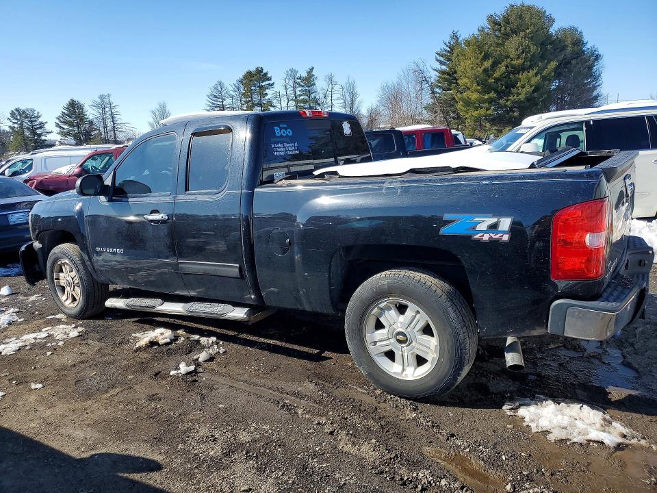 Photo 2 from auction – 2011 CHEVROLET SILVERADO with VIN 1GCRKSE31BZ161536