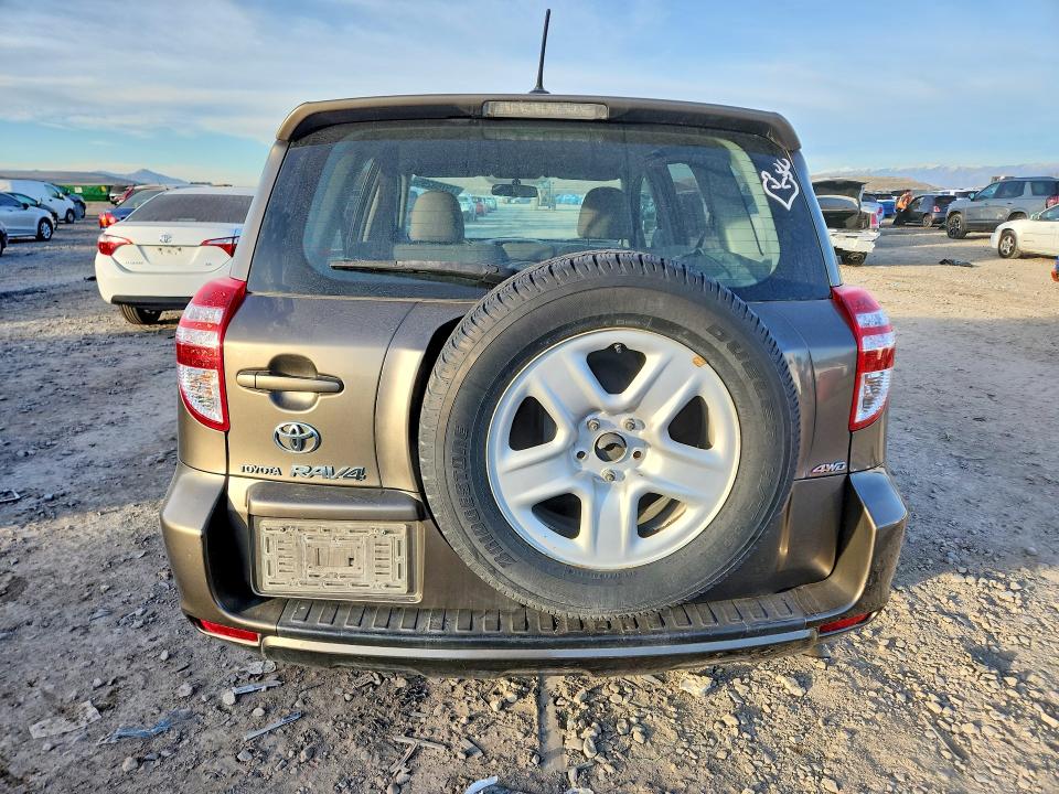 Photo 6 from auction – 2010 TOYOTA RAV4 with VIN 2T3BK4DV7AW035826