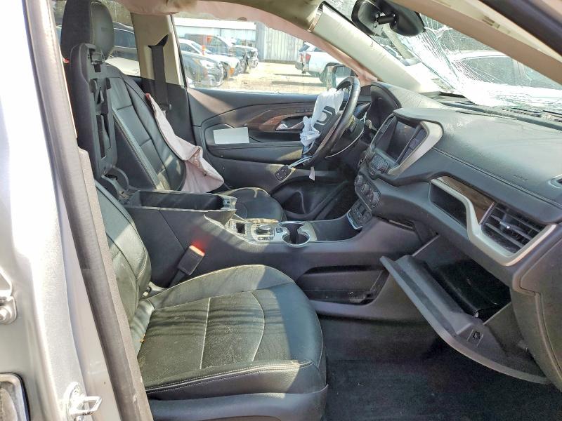 Photo 7 from auction – 2020 GMC TERRAIN DE with VIN 3GKALSEX8LL129743