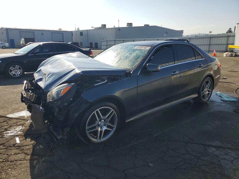 صورة رقم 1 من المزاد - 2016 MERCEDES-BENZ E مع VIN WDDHF6FB2GB189641