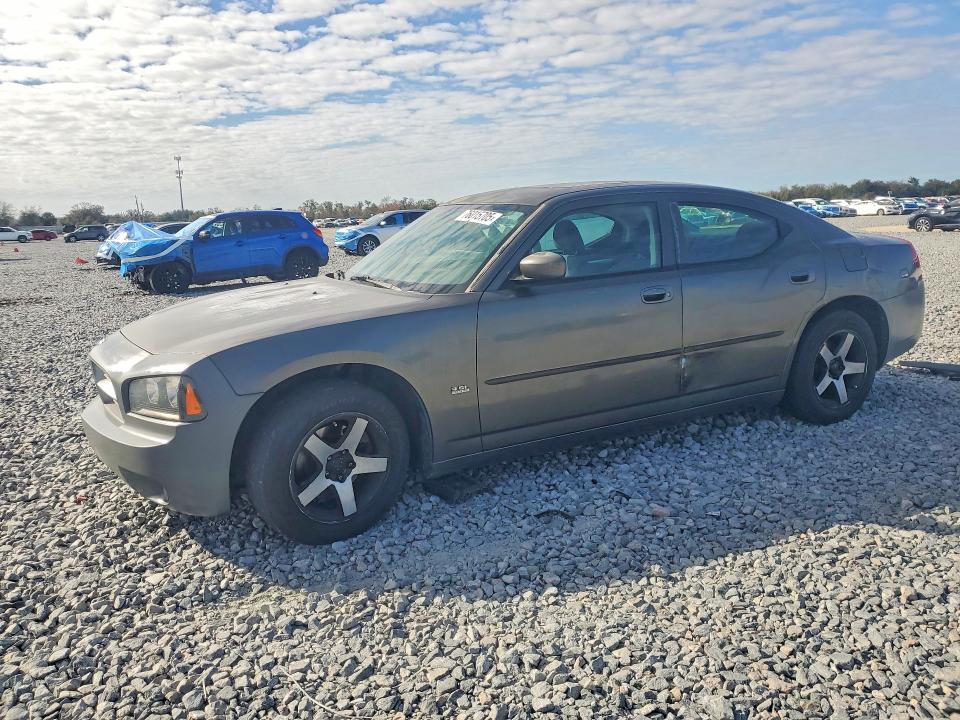 DODGE CHARGER SX 2010 مع رقم تعريف المركبة 2B3CA3CV3AH245019 - صورة من المزاد
