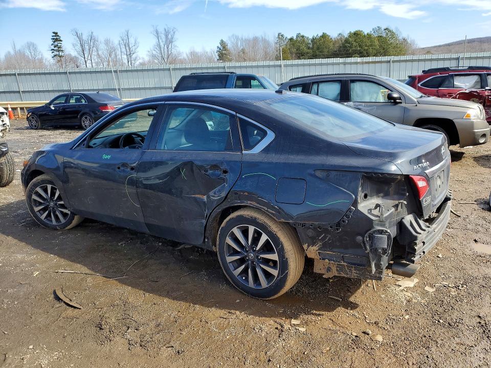 Photo 2 from auction – 2017 NISSAN ALTIMA with VIN 1N4AL3AP1HC229652