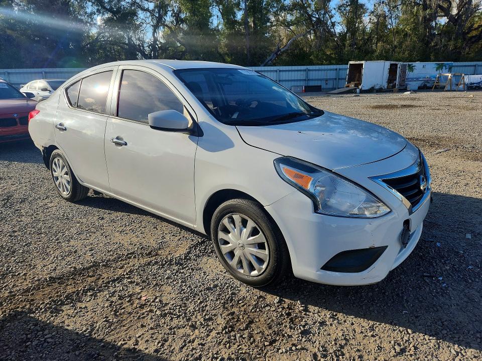 Photo 4 from auction – 2015 NISSAN VERSA S with VIN 3N1CN7AP5FL855326