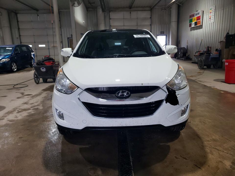 Photo 5 from auction – 2010 HYUNDAI TUCSON GLS with VIN KM8JUCAC3AU046737