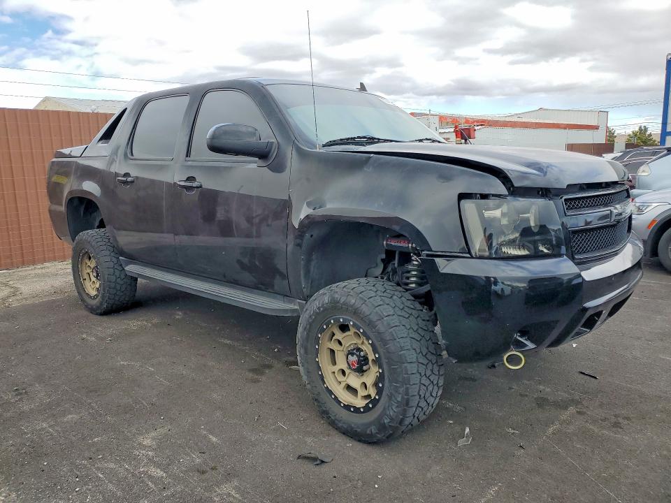 Photo 4 from auction – 2008 CHEVROLET AVALANCHE with VIN 3GNFK12308G237670
