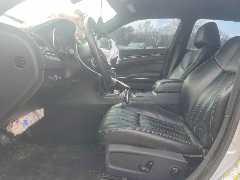 Photo 7 from auction – 2021 CHRYSLER 300 with VIN 2C3CCABG2MH520095