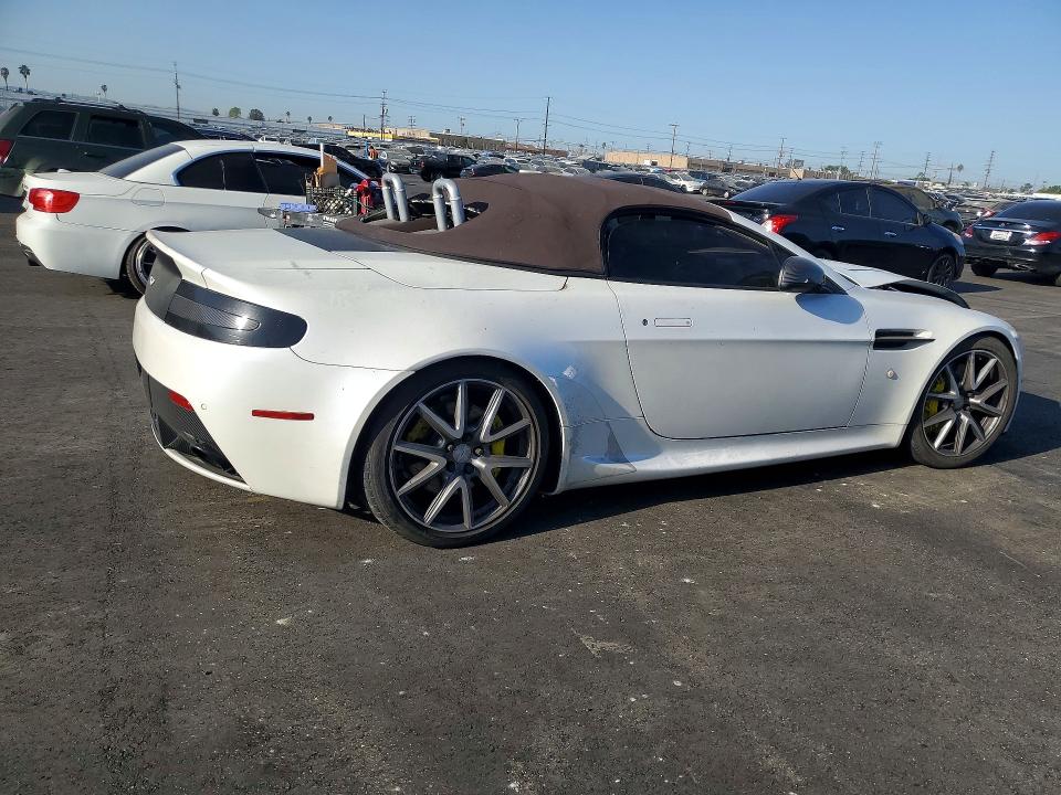 Photo 3 from auction – 2013 ASTON MARTIN V8 VANTAGE with VIN SCFEKBBK1DGD16518