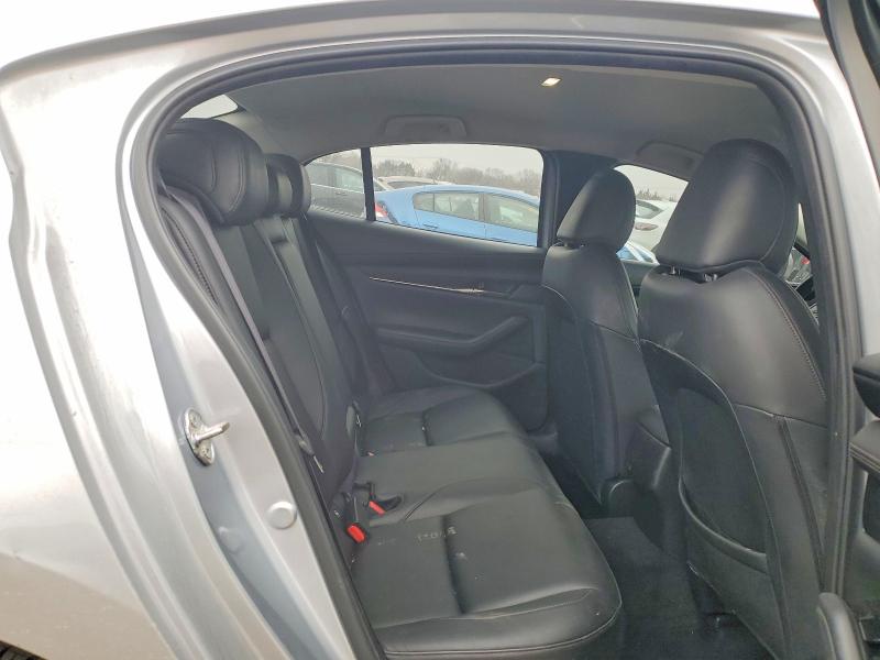 Photo 10 from auction – 2019 MAZDA 3 with VIN JM1BPACL6K1106983