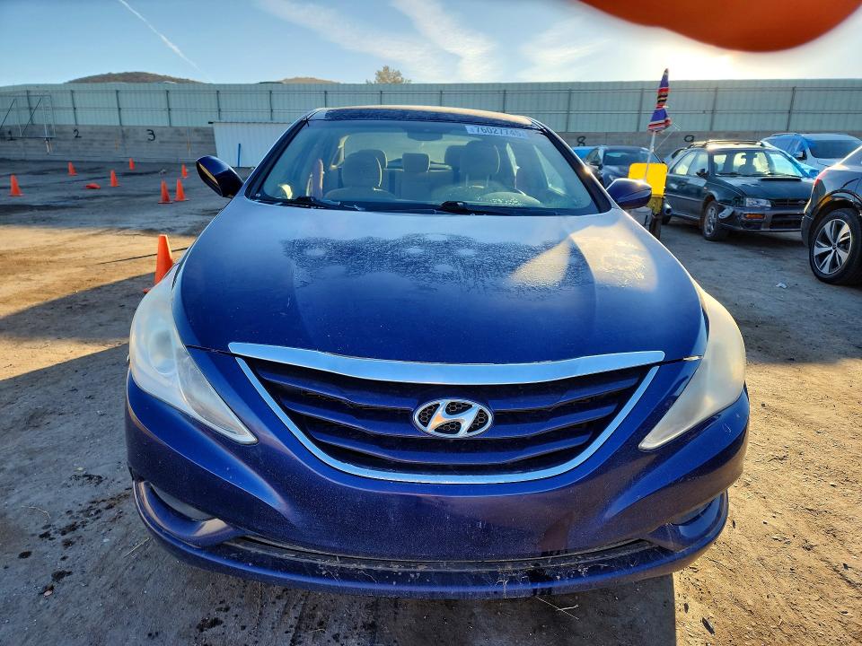 صورة رقم 5 من المزاد - 2011 HYUNDAI SONATA مع VIN 5NPEB4AC3BH035847