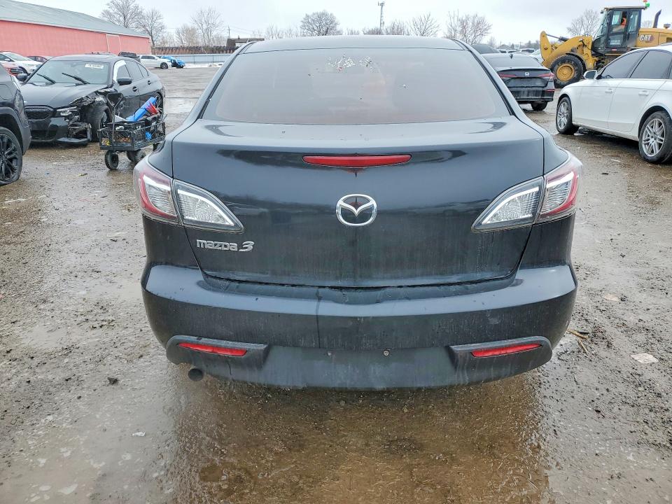 Photo 6 from auction – 2011 MAZDA 3 I with VIN JM1BL1UF4B1436268