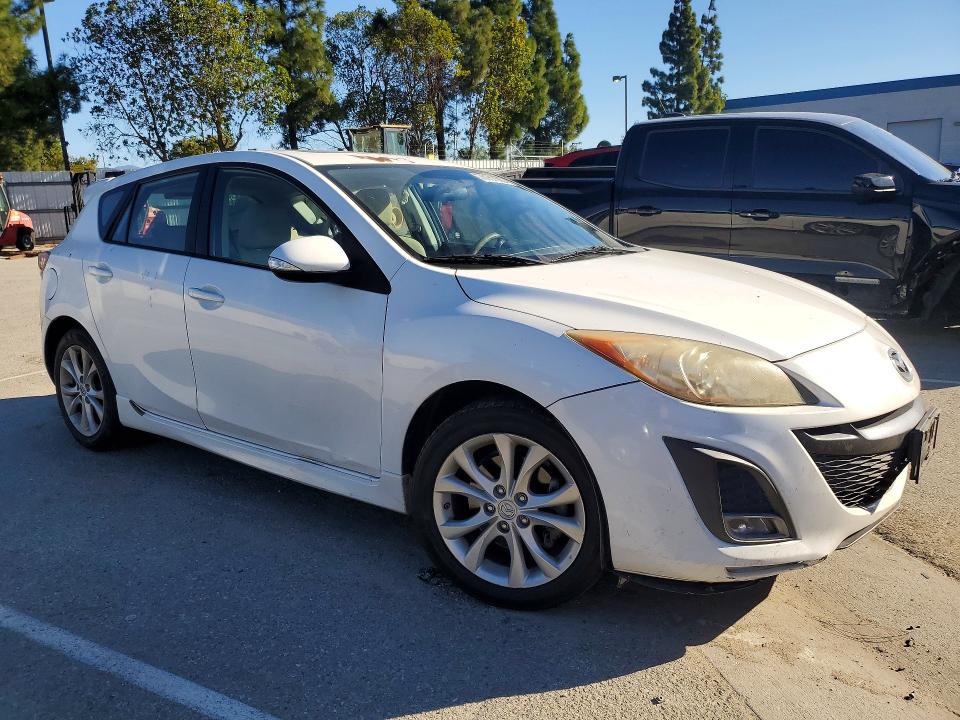 Photo 4 from auction – 2010 MAZDA 3 with VIN JM1BL1H66A1193863