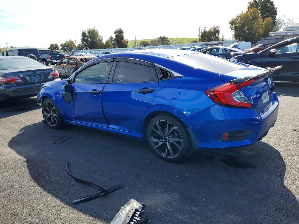 Photo 2 from auction – 2019 HONDA CIVIC with VIN 19XFC2F82KE210569