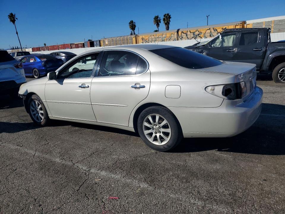 Photo 2 from auction – 2004 LEXUS ES 330 with VIN JTHBA30G445004841