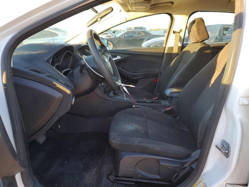 Photo 7 from auction – 2017 FORD FOCUS with VIN 1FADP3F26HL244372