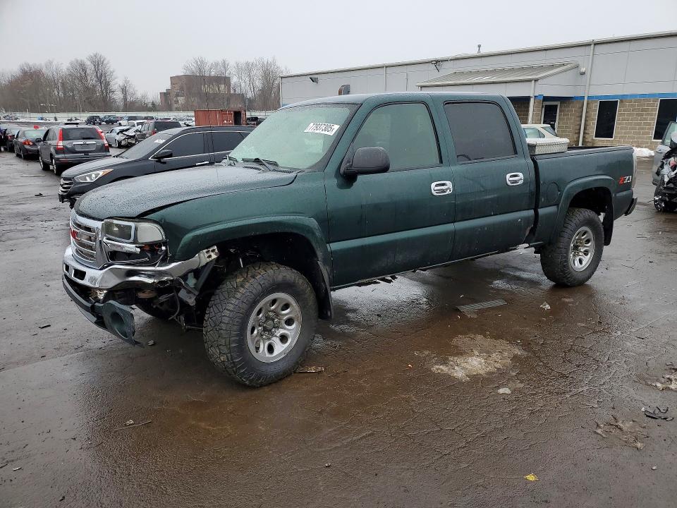 GMC NEW SIERRA 2005 with VIN 2GTEK13T551202324 - Photo from auction