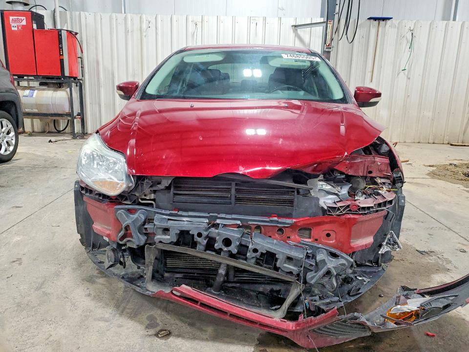 Photo 5 from auction – 2014 FORD FOCUS SE with VIN 1FADP3F24EL374890