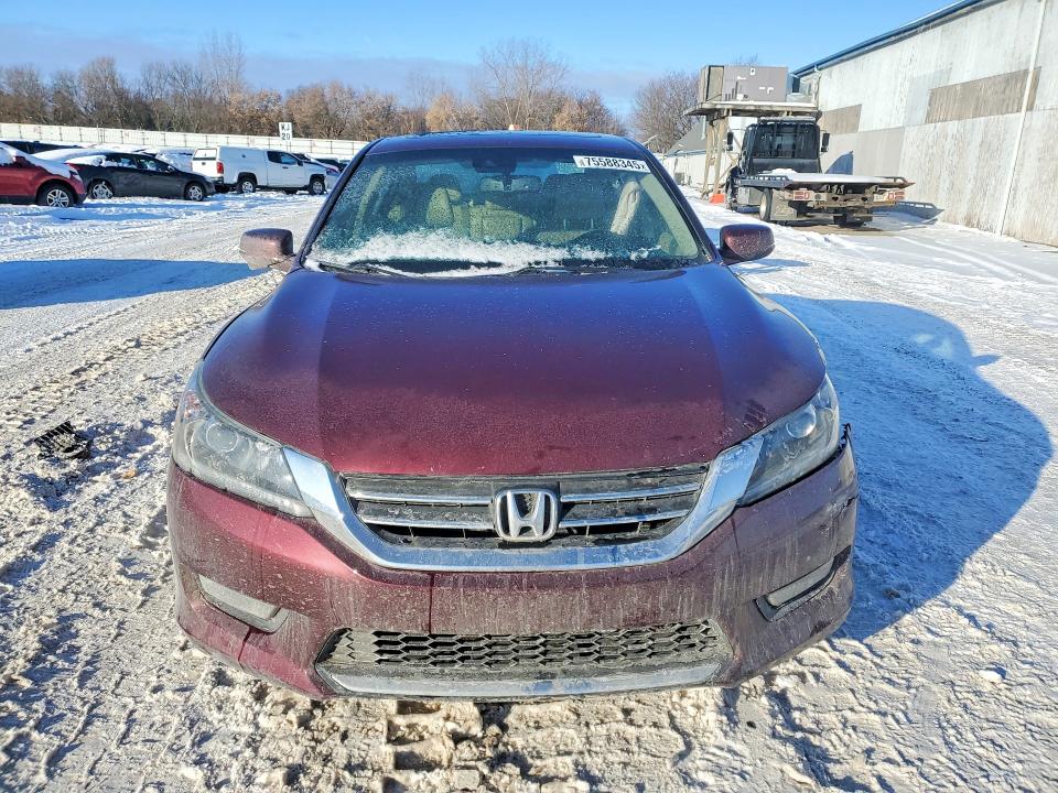 Photo 5 from auction – 2014 HONDA ACCORD with VIN 1HGCR2F85EA080670