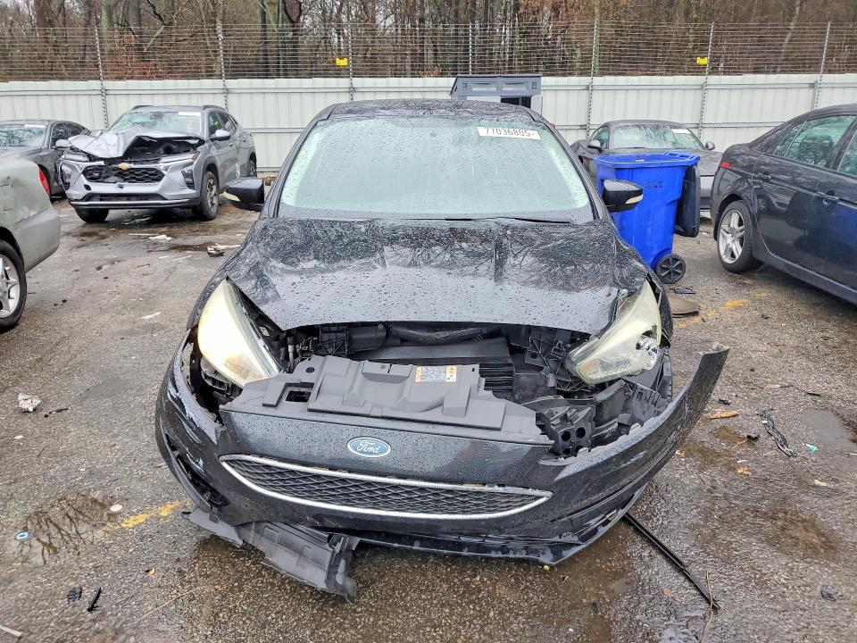 Photo 5 from auction – 2015 FORD FOCUS with VIN 1FADP3F24FL244626