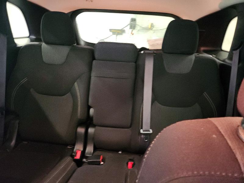 صورة رقم 10 من المزاد - 2016 JEEP CHEROKEE مع VIN 1C4PJMCB8GW197197