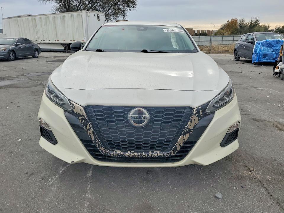 Photo 5 from auction – 2020 NISS ALTIMA with VIN 1N4BL4CV1LC264397