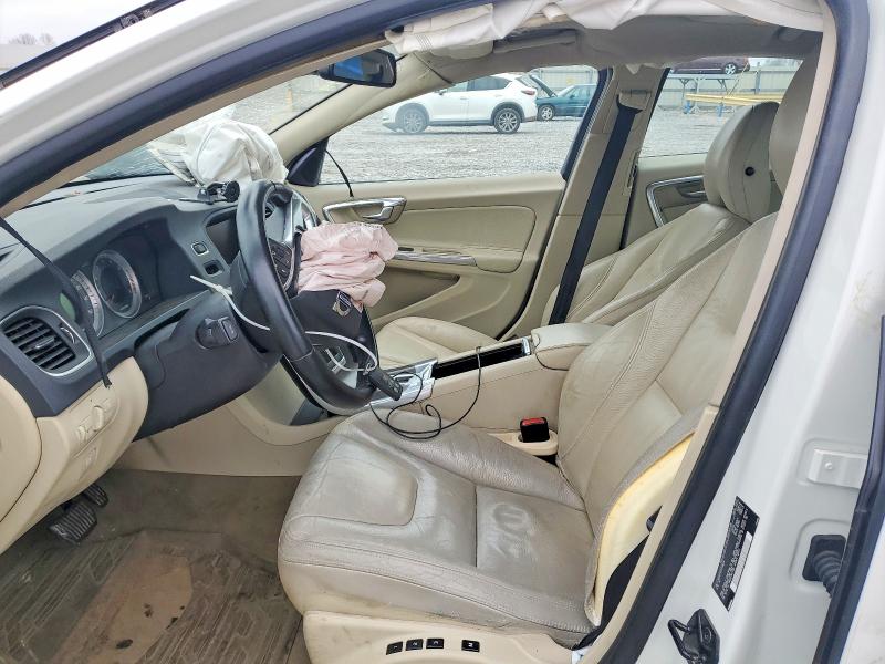 Photo 7 from auction – 2012 VOLVO S60 with VIN YV1622FS2C2135914