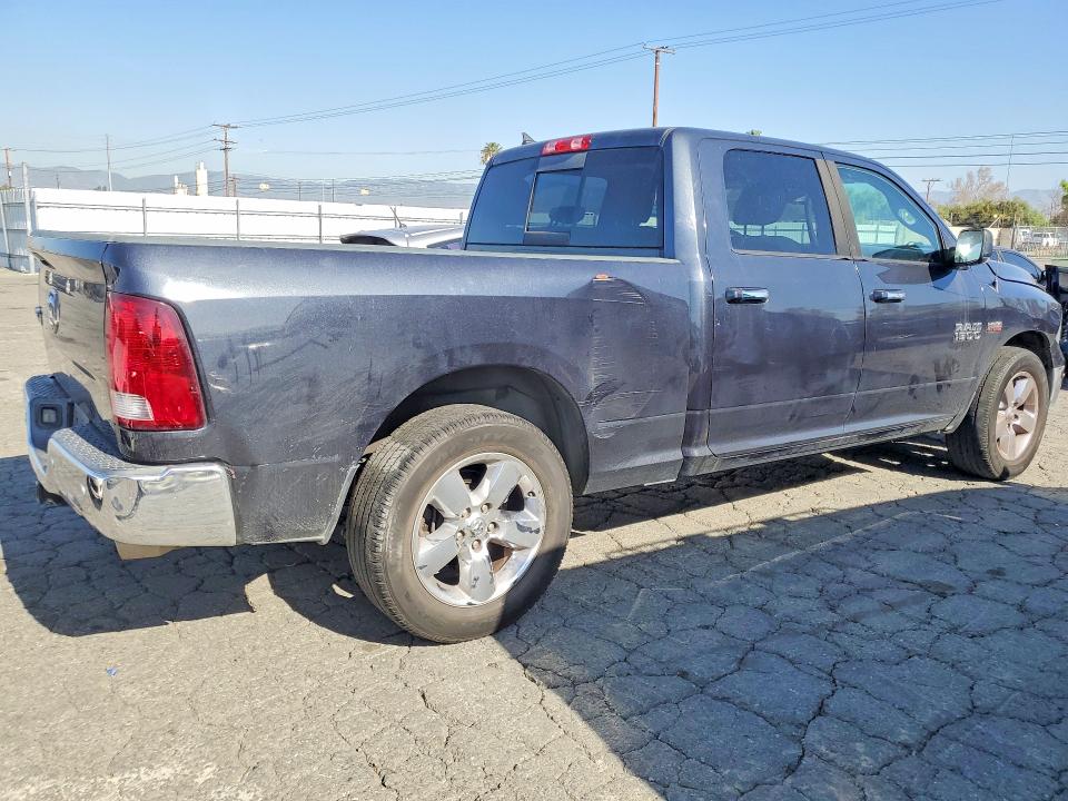 Photo 3 from auction – 2017 RAM 1500 SLT with VIN 1C6RR6TT2HS532458