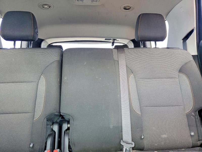 Photo 10 from auction – 2018 CHEVROLET TRAVERSE with VIN 1GNERFKW7JJ233800