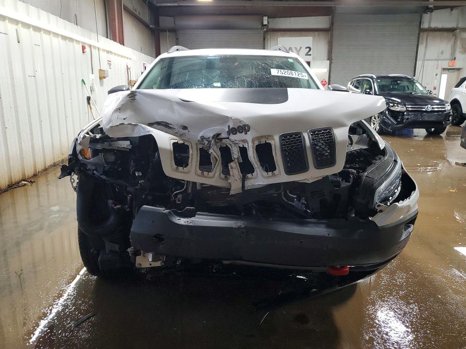 Photo 5 from auction – 2020 JEEP CHEROKEE with VIN 1C4PJMBXXLD583087