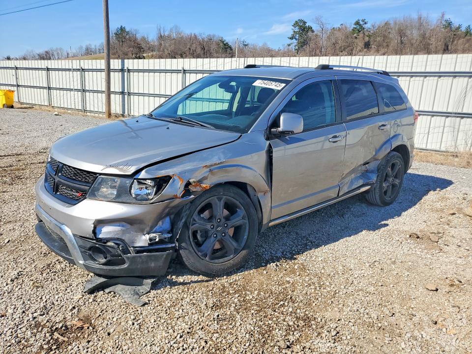 DODGE JOURNEY 2019 مع رقم تعريف المركبة 3C4PDCGB7KT867686 - صورة من المزاد