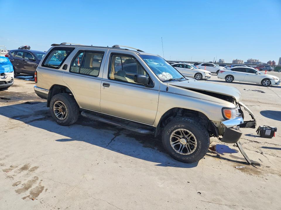 Photo 4 from auction – 1998 NISSAN PATHFINDER with VIN JN8AR05Y3WW277597