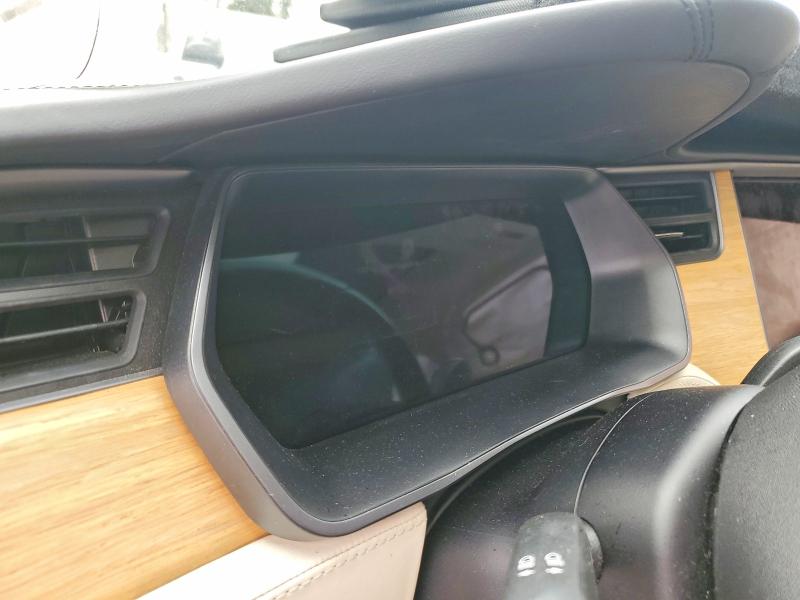 Photo 9 from auction – 2018 TESLA MODEL S with VIN 5YJSA1E24JF294477