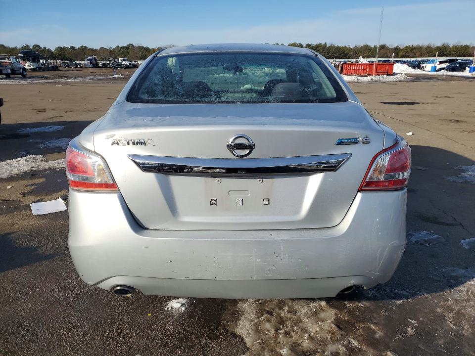 Photo 6 from auction – 2013 NISSAN ALTIMA with VIN 1N4AL3AP9DC247715