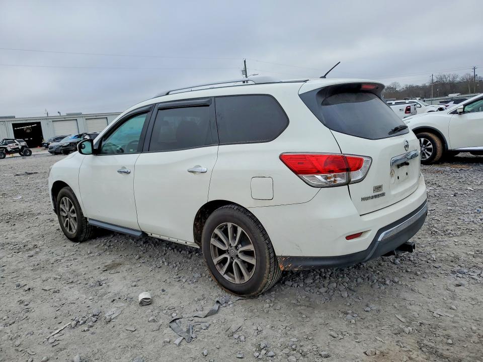 Photo 2 from auction – 2016 NISSAN PATHFINDER with VIN 5N1AR2MM4GC616307