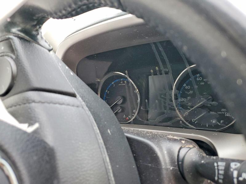 Photo 9 from auction – 2016 TOYOTA RAV4 XLE with VIN 2T3WFREV6GW239625