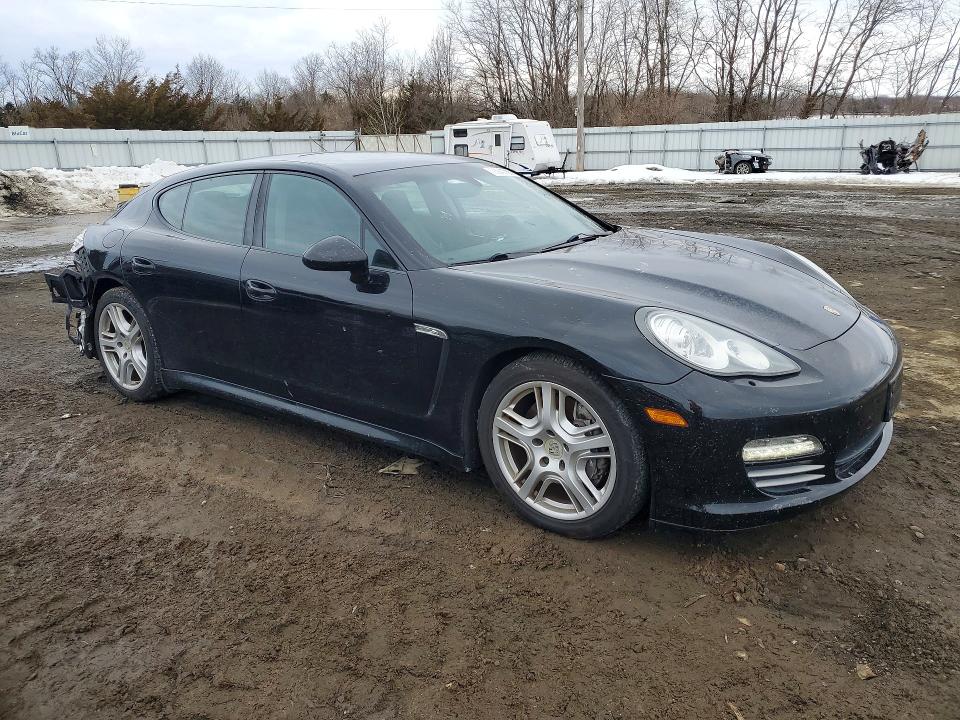Photo 4 from auction – 2013 PORSCHE PANAMERA with VIN WP0AA2A73DL013788
