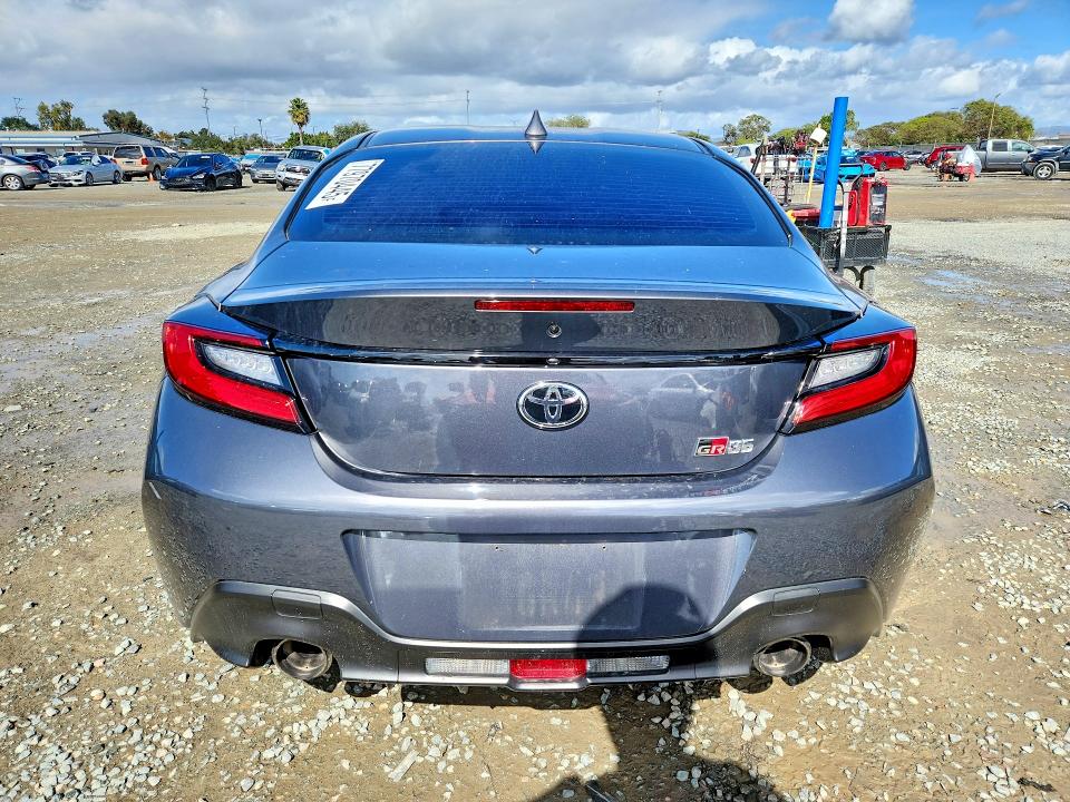 Photo 6 from auction – 2023 TOYOTA GR 86 with VIN JF1ZNBB11P9766518