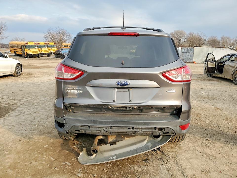 Foto 6 de la subasta – 2013 FORD ESCAPE con VIN 1FMCU9G99DUB16186