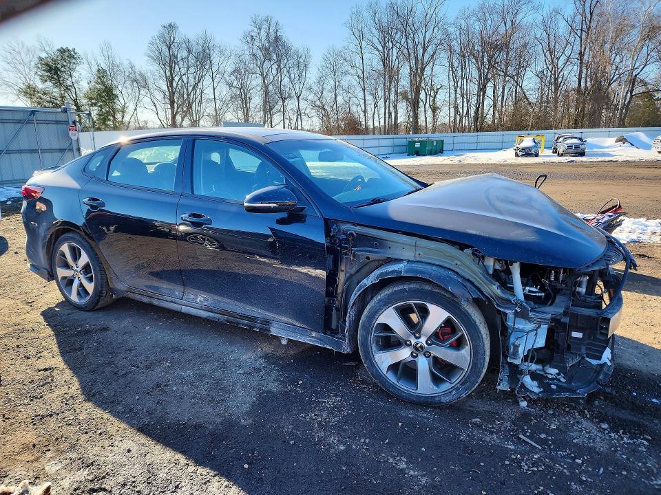 Photo 4 from auction – 2018 KIA OPTIMA with VIN 5XXGW4L20JG241445