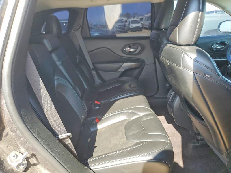Photo 10 from auction – 2019 JEEP CHEROKEE with VIN 1C4PJLLB6KD132721